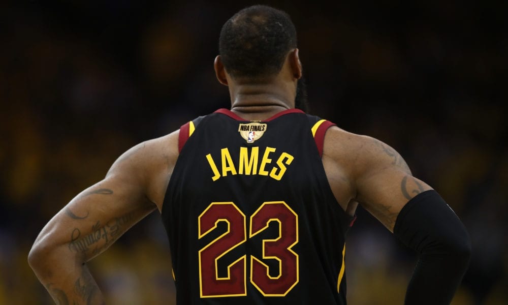 Former Cavs GM Says 76ers Have ‘Leg Up’ In Signing LeBron