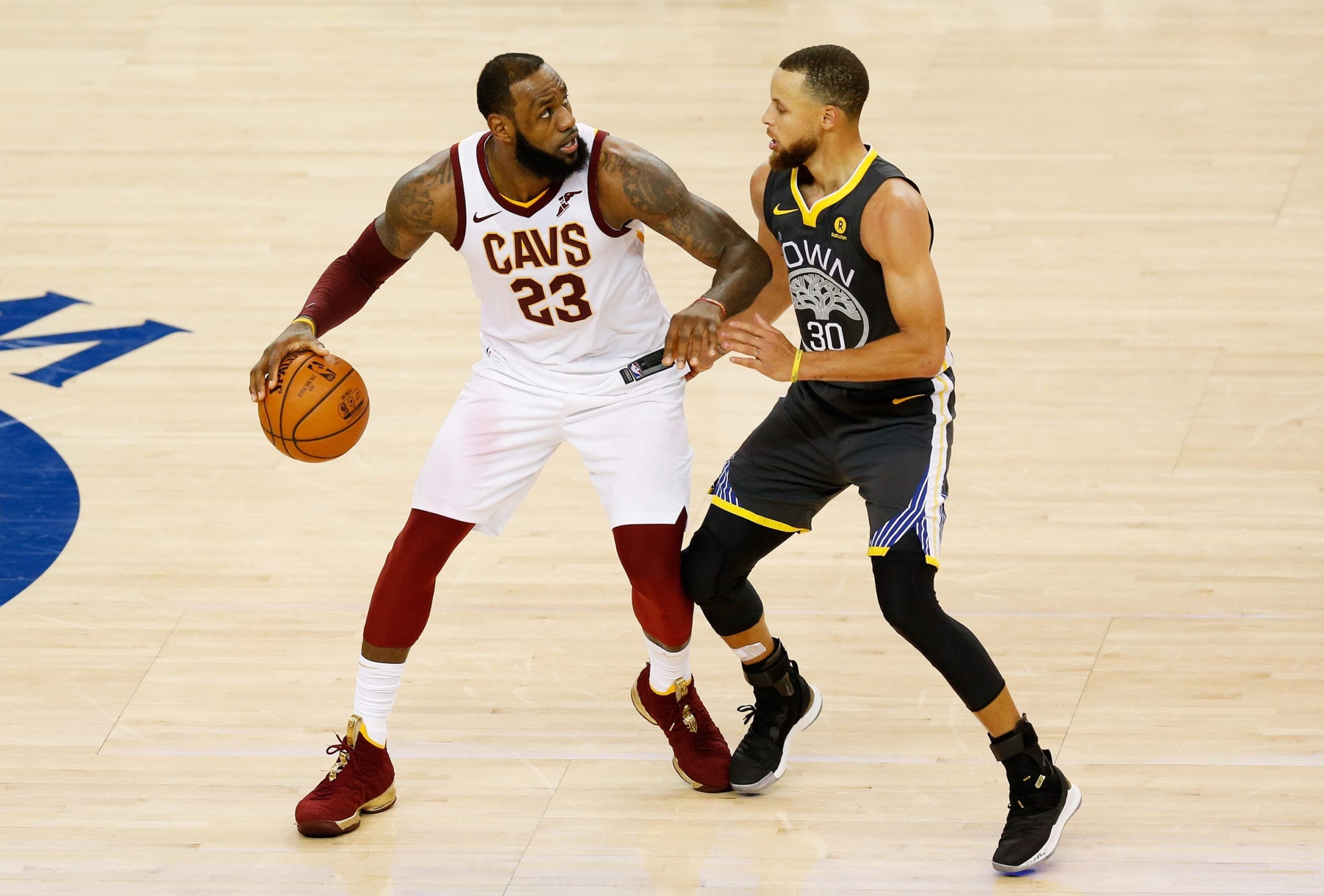 Lebron James And Steph Curry Slam Donald Trump, Declare No One Wants To 