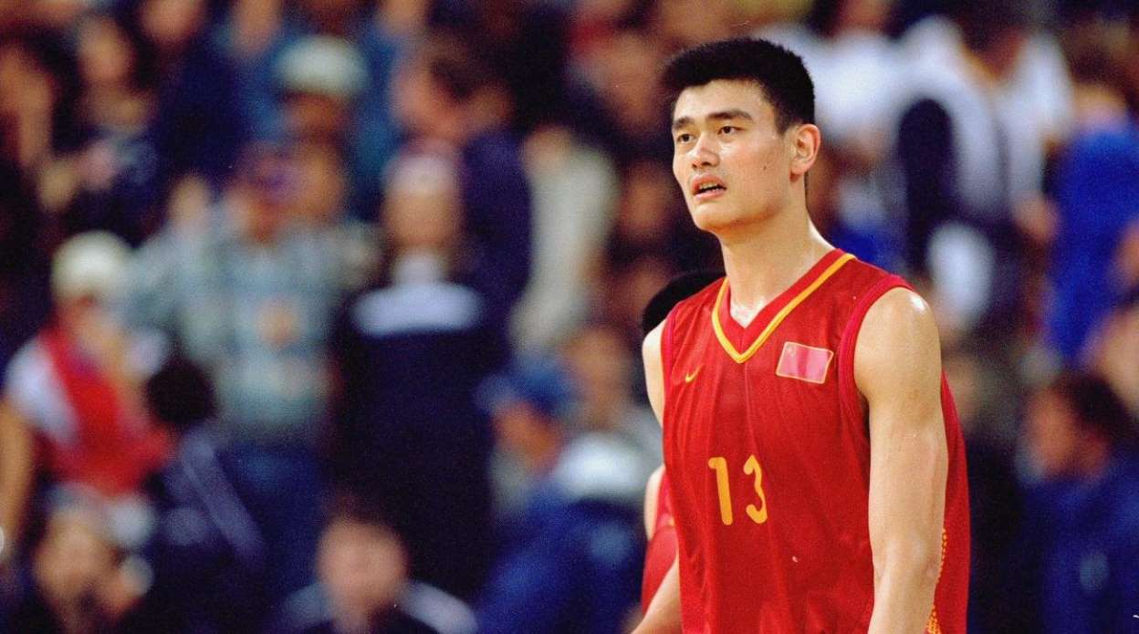 Team USA Had A Massive Bounty For Dunking On Yao Ming At 2000 Olympics