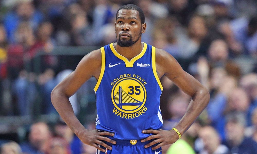 Kevin Durant playing for the warriors