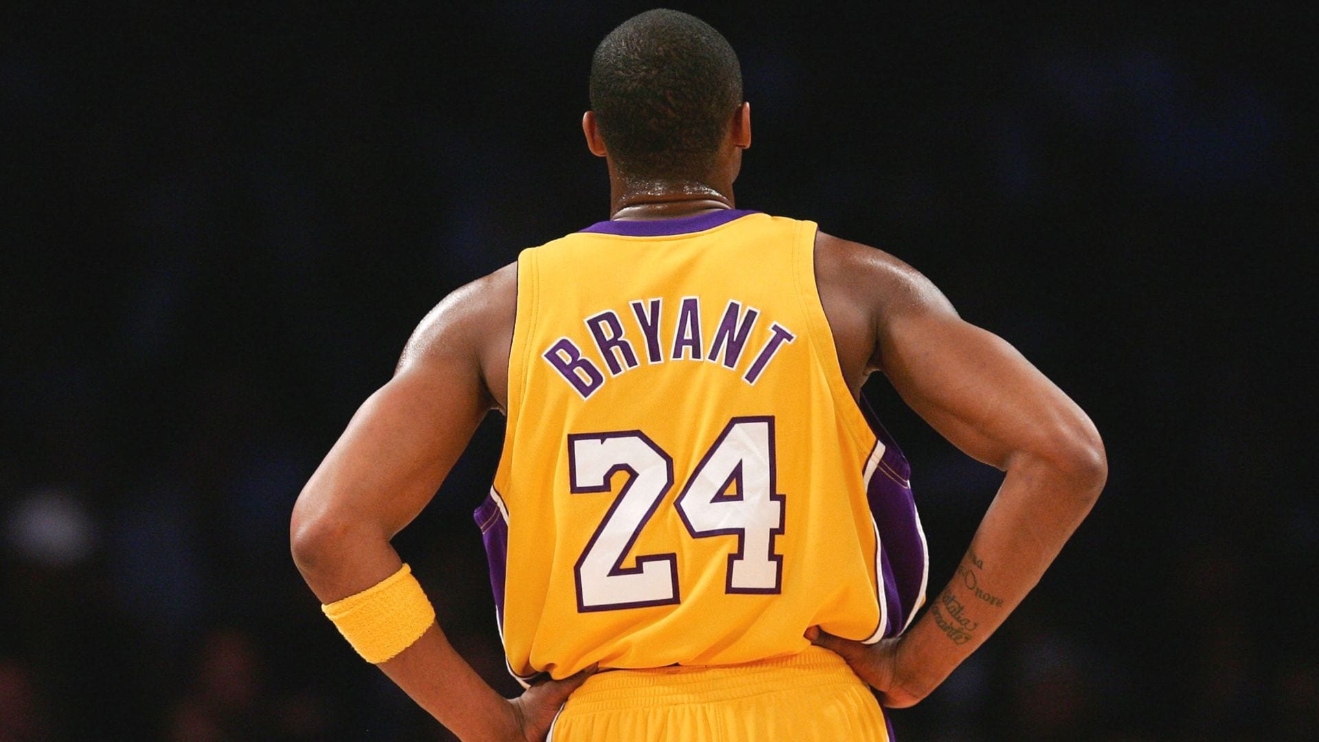 The Time Kobe Bryant Said A Big Goodbye to ‘Bums’ About to Get Traded