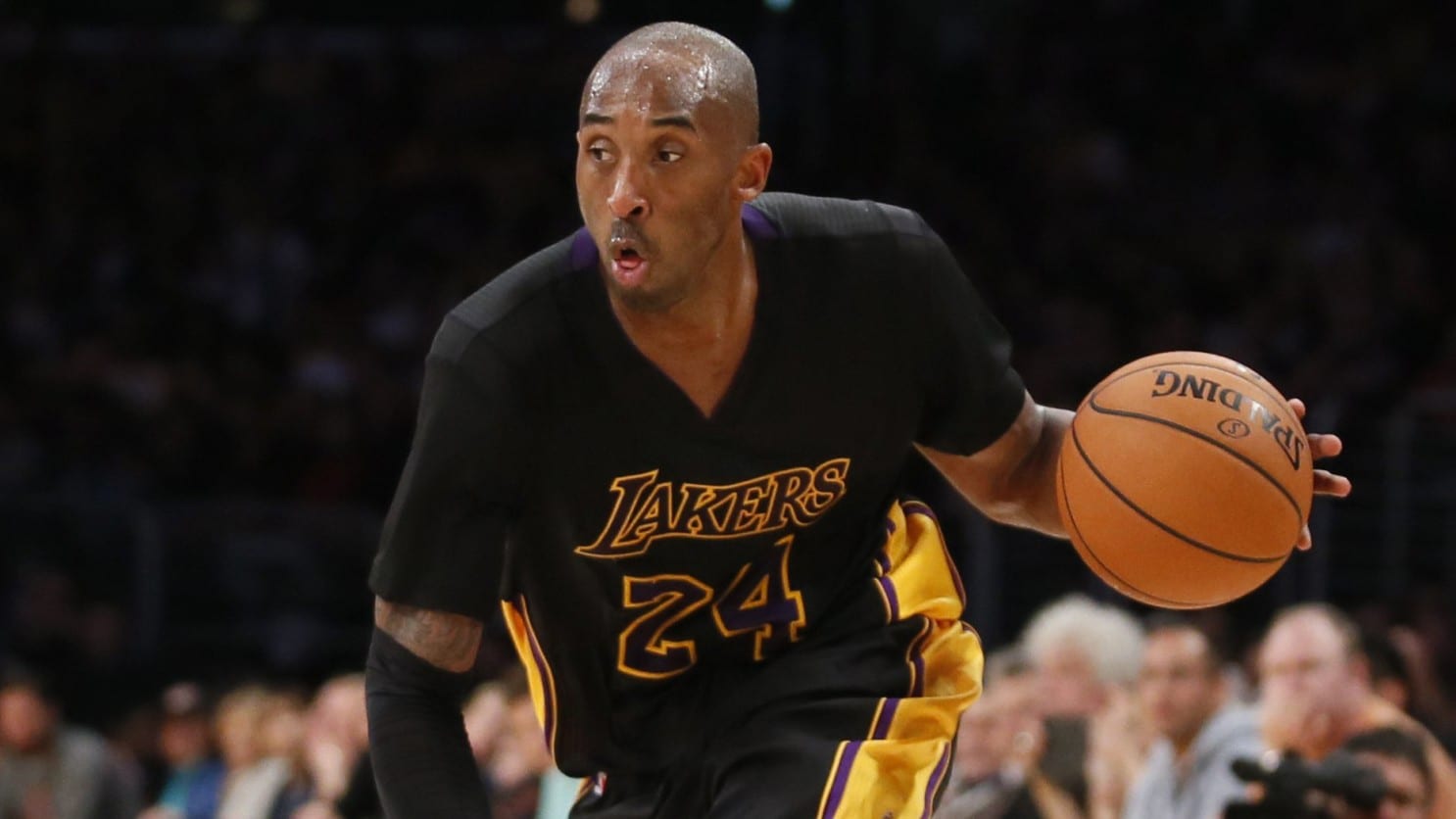 Lakers honor Kobe Bryant with 'Black Mamba' jerseys, Gigi Bryant patch