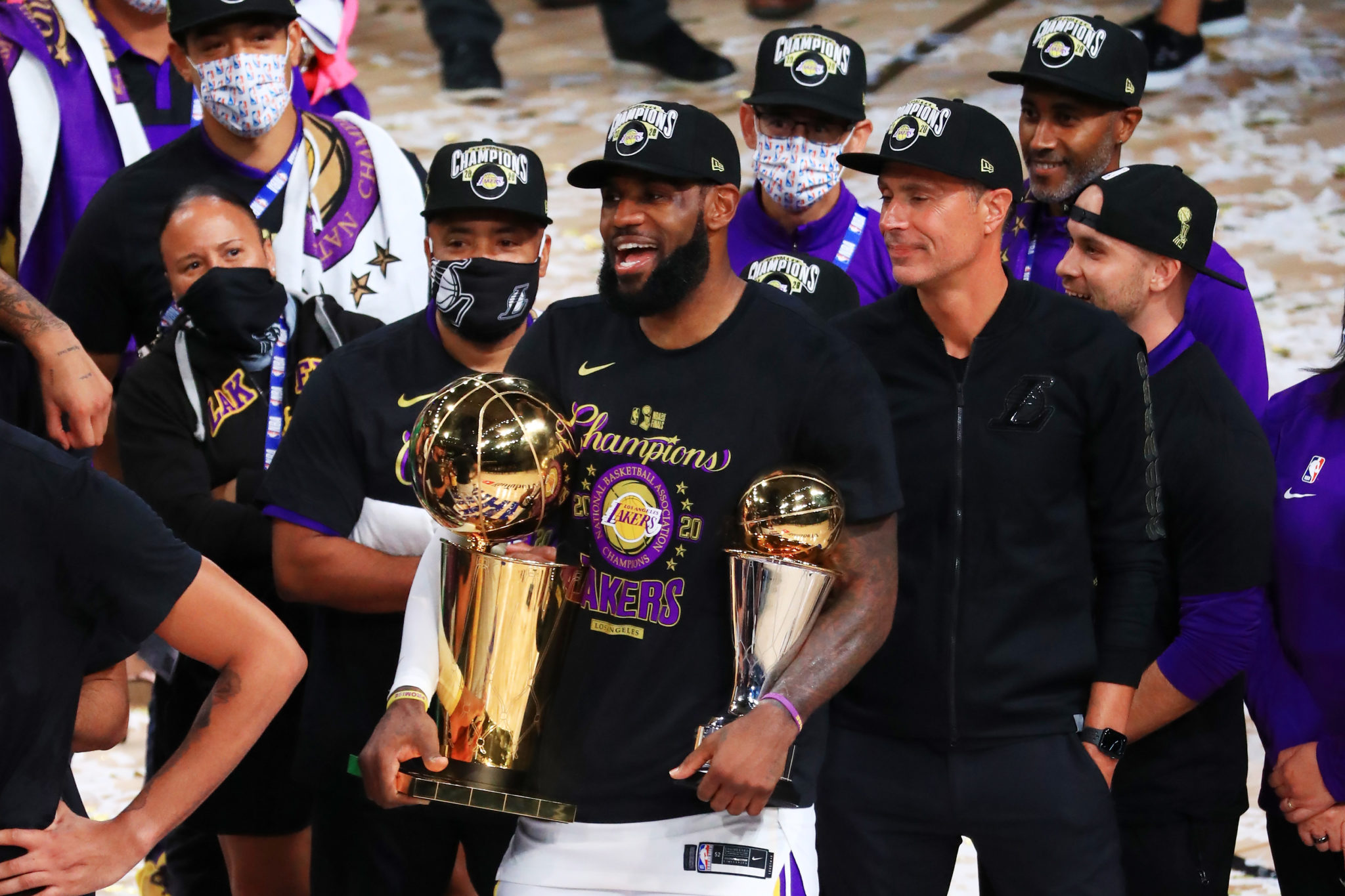 How the Lakers Crushed Miami in Game 6 to Clinch the Title