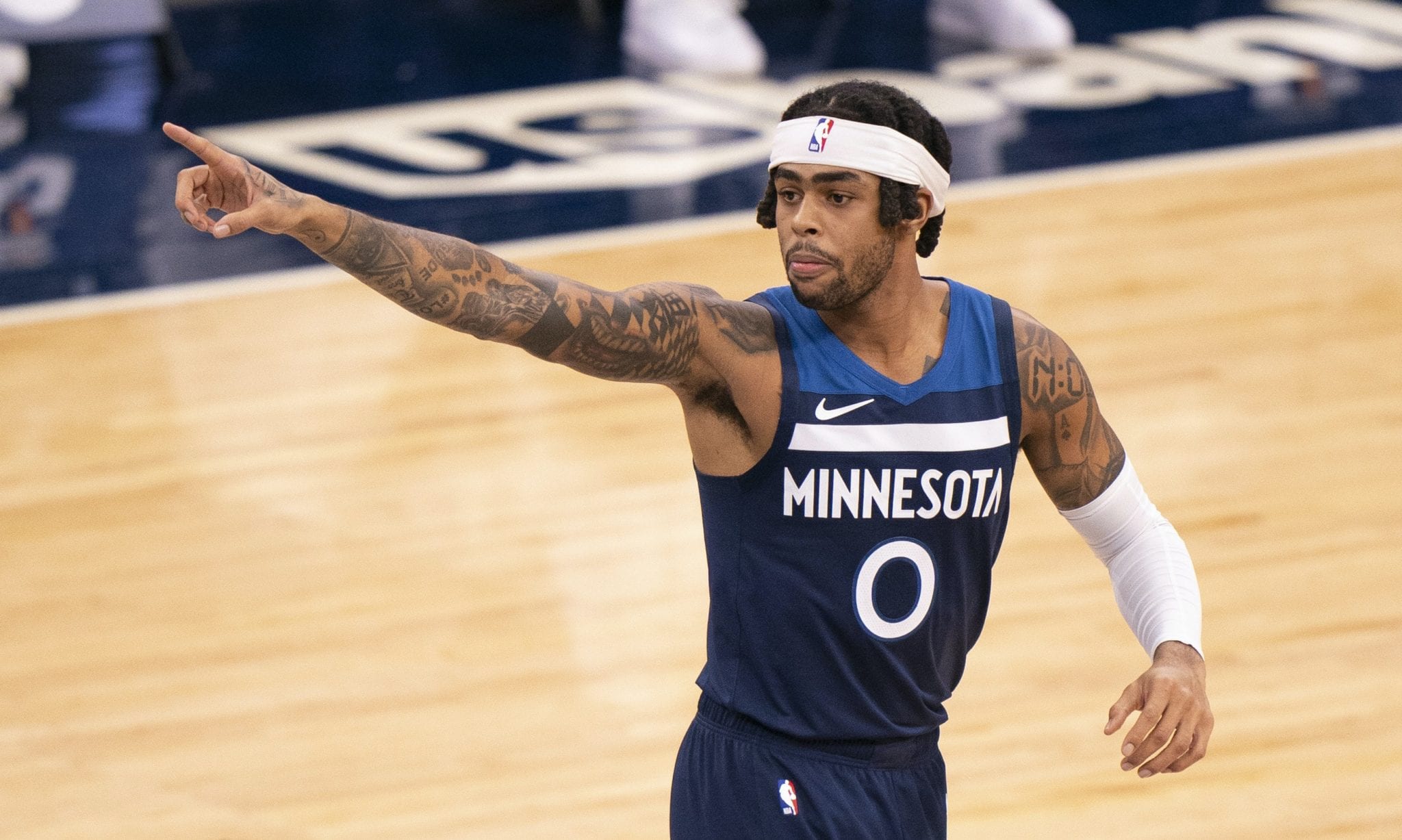 D'Angelo Russell Timberwolves