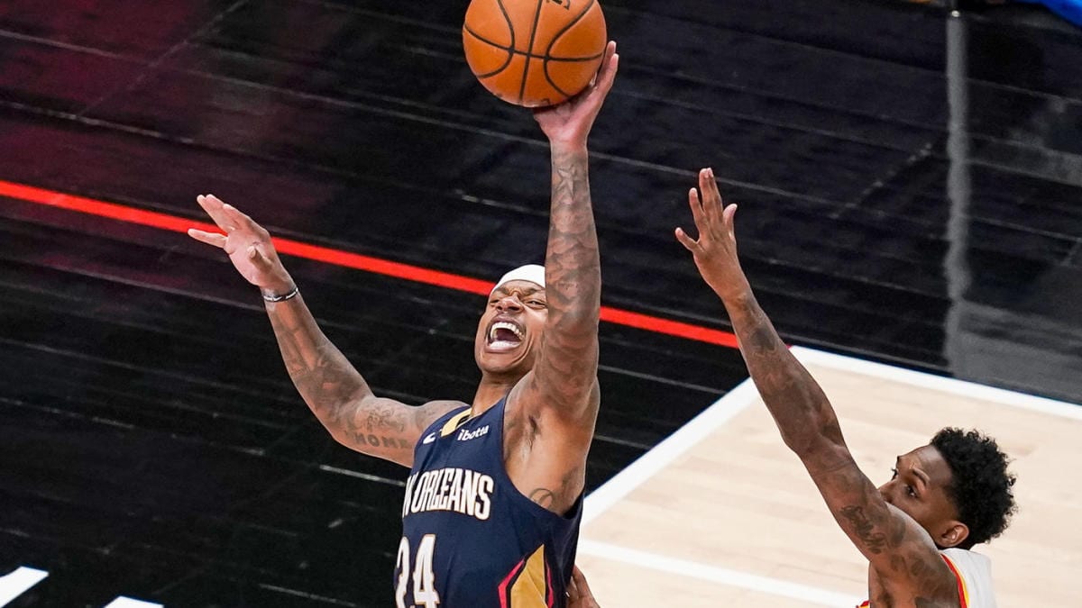 Isaiah Thomas Makes Debut With New Orleans Pelicans