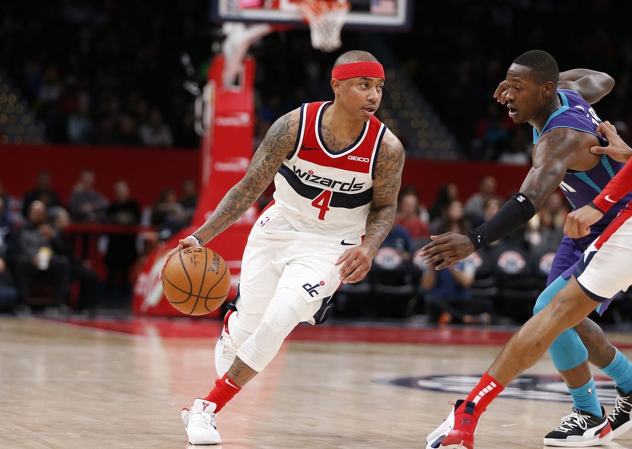 Isaiah Thomas Signs With Pelicans