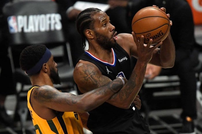 LA Clippers Kawhi Leonard Out with Possible ACL Injury