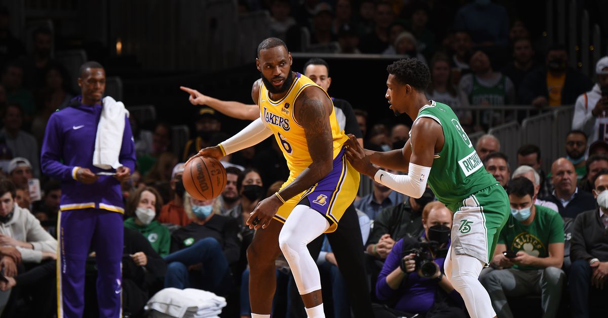 LeBron James Returns From Injury; Lakers Lose To Celtics 130-108