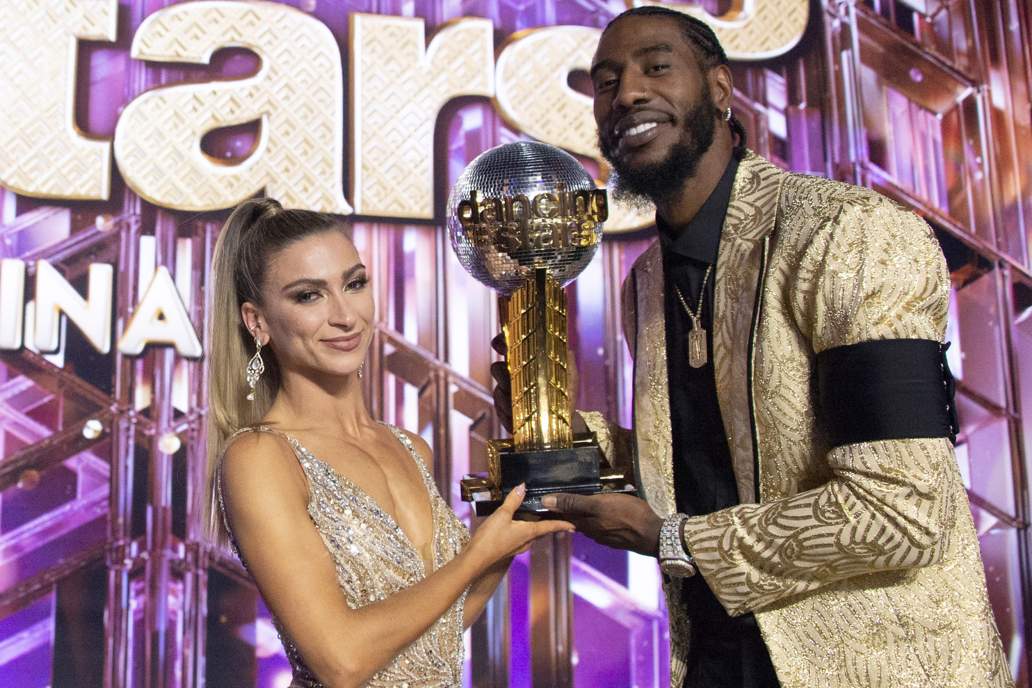Iman Shumpert Becomes 1st NBA Player to Win Dancing with the Stars
