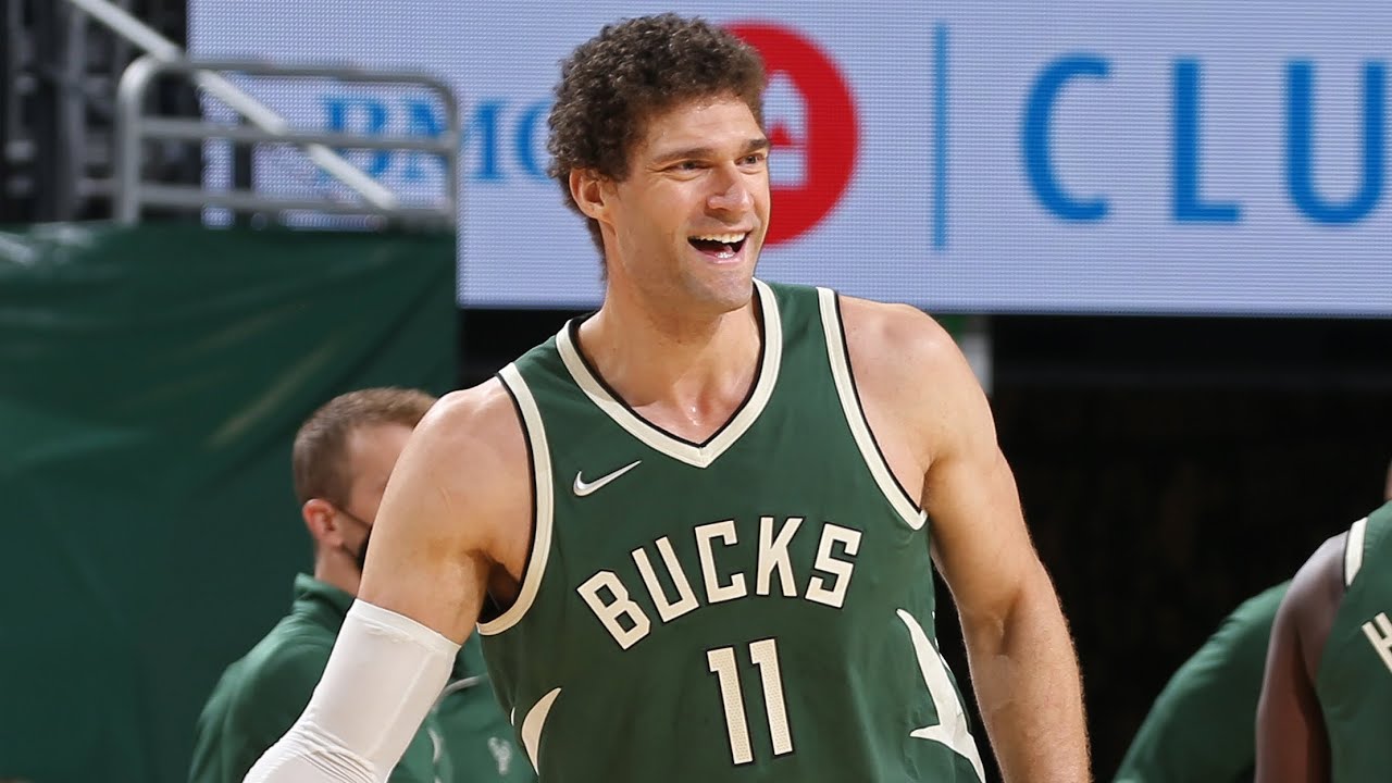 Bucks’ Brook Lopez Out Indefinitely After Back Surgery