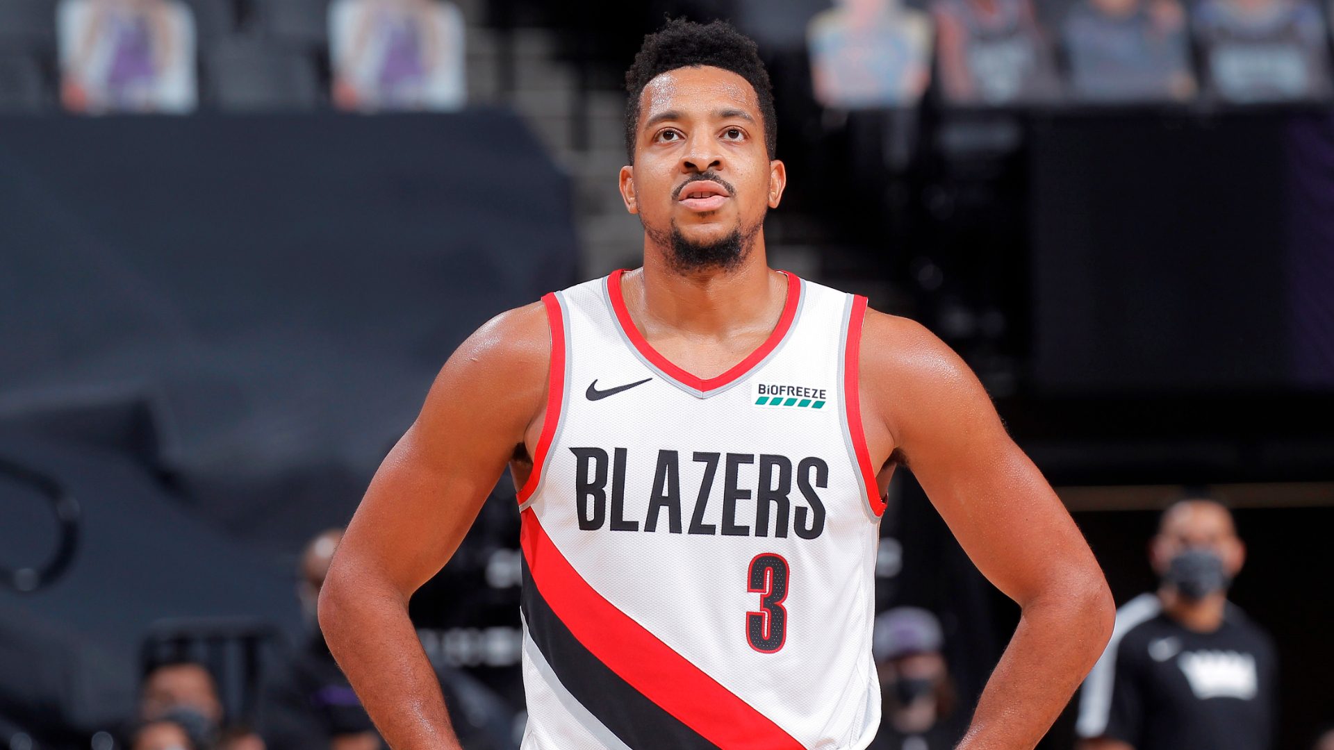 Blazers’ C.J. McCollum Out Indefinitely With Collapsed Lung