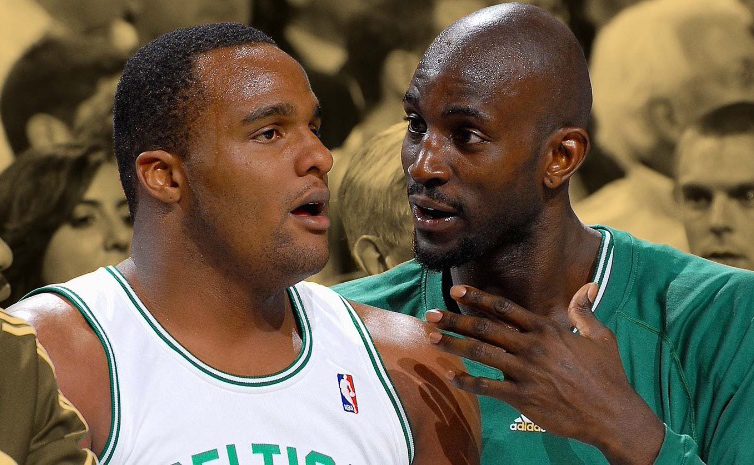 Glen Davis and Kevin Garnett on the Celtics