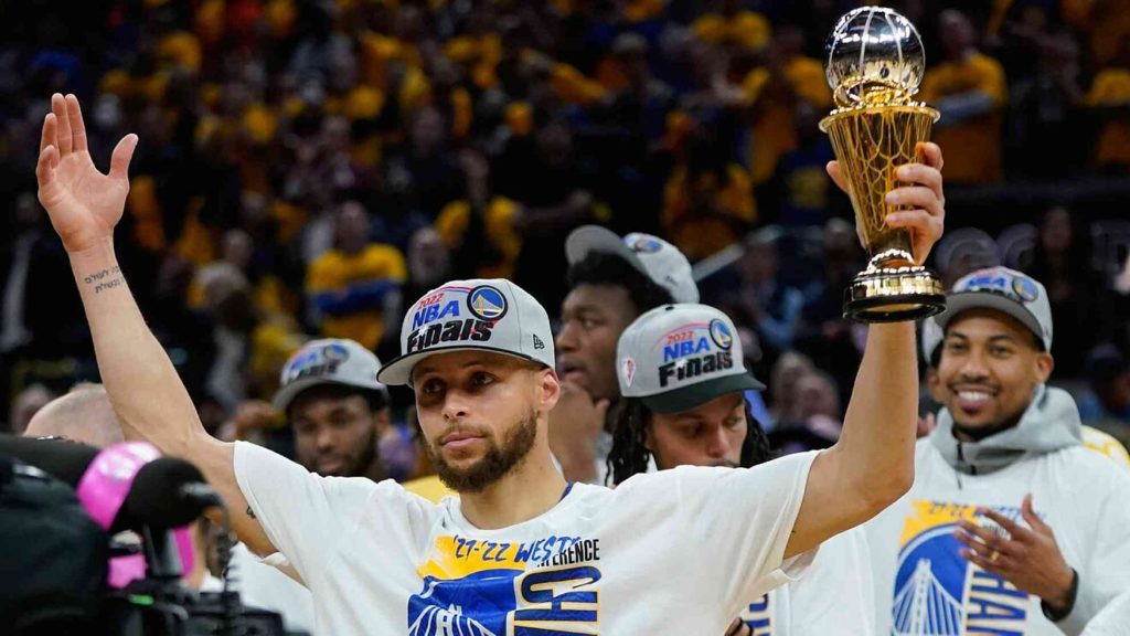 Golden State s Steph Curry Wins Inaugural Magic Johnson Western 
