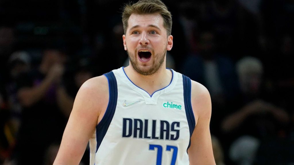 Mavs' Luka Doncic Struggles in Game 1 Loss to Warriors