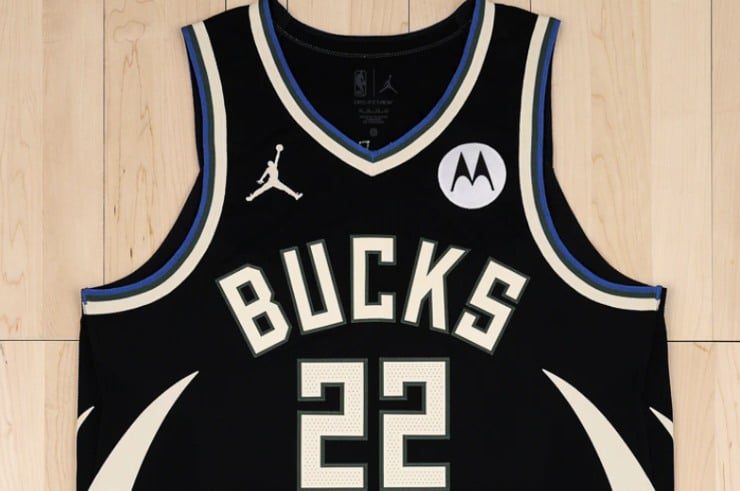 Uniformes llamativos de los Milwaukee Bucks