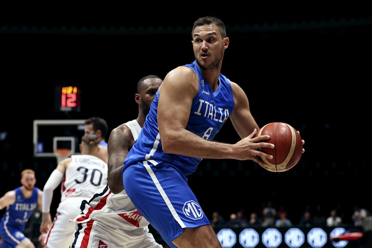 Celtics’ Danilo Gallinari Tears Meniscus in FIBA Game