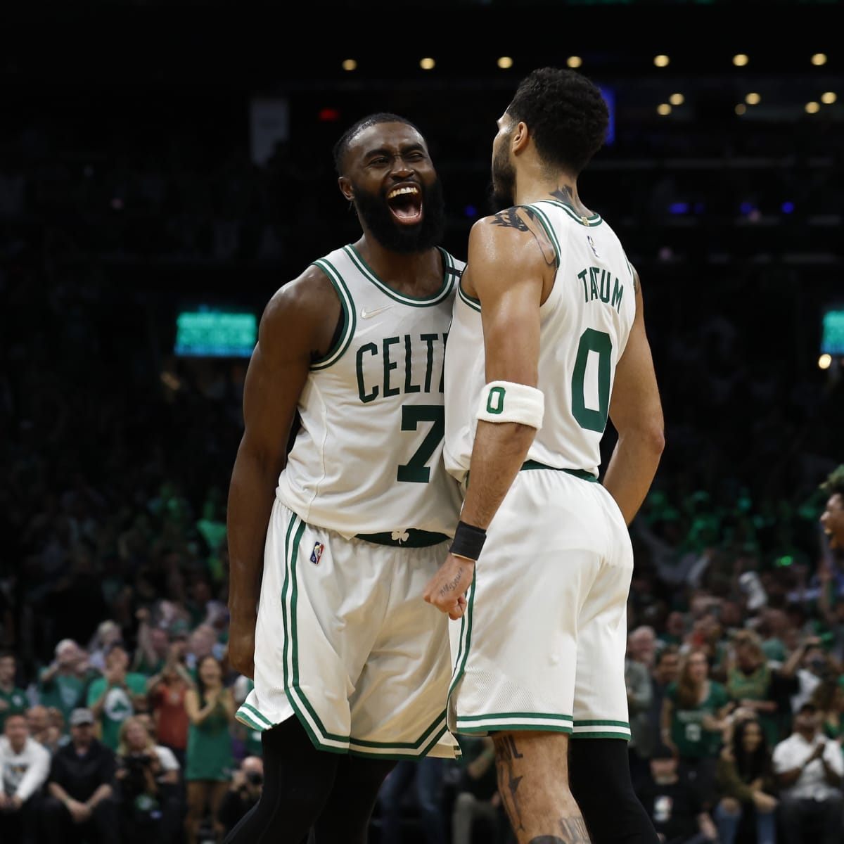 NBA on TNT on X: The Nets and Celtics entered trade discussions for Kevin  Durant, per @ShamsCharania Boston reportedly offered Jaylen Brown, Derrick  White and a draft pick for Durant, but the