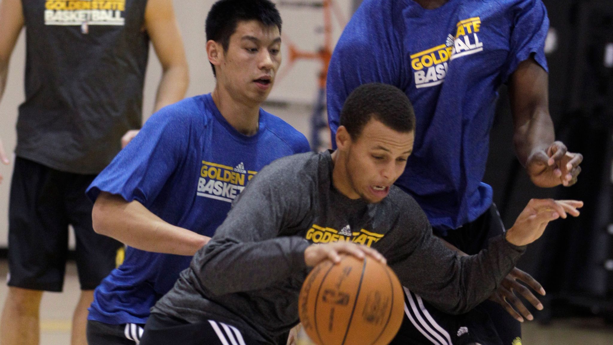 Jeremy Lin and Stephen Curry as teammates on the Warriors