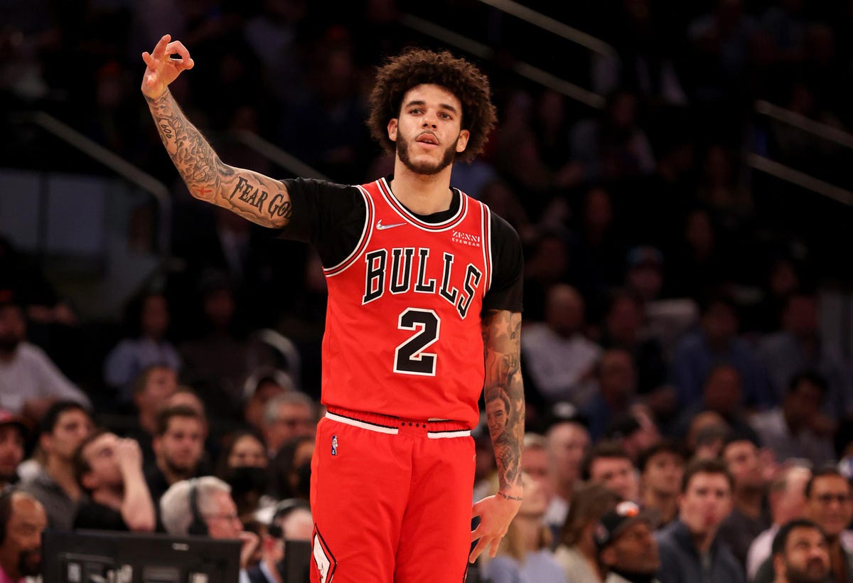 The Athletic dubs Lonzo Ball with most to prove for Bulls in 2022-23