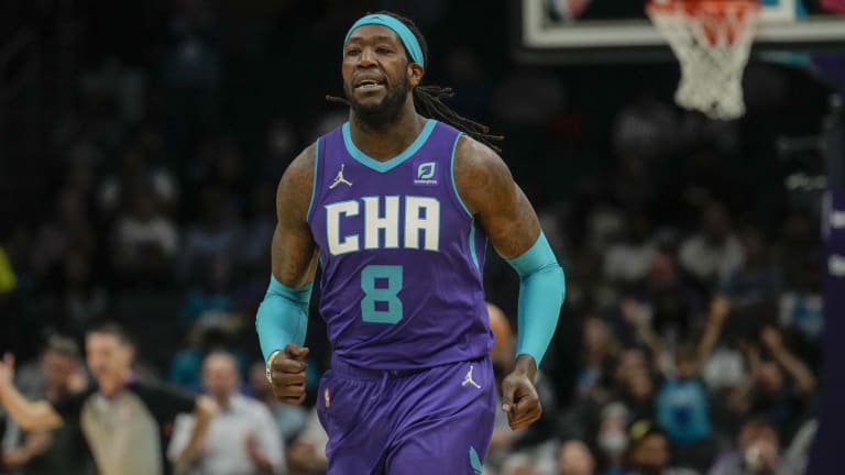 Montrezl Harrell Agrees to 2-Year Deal With Sixers