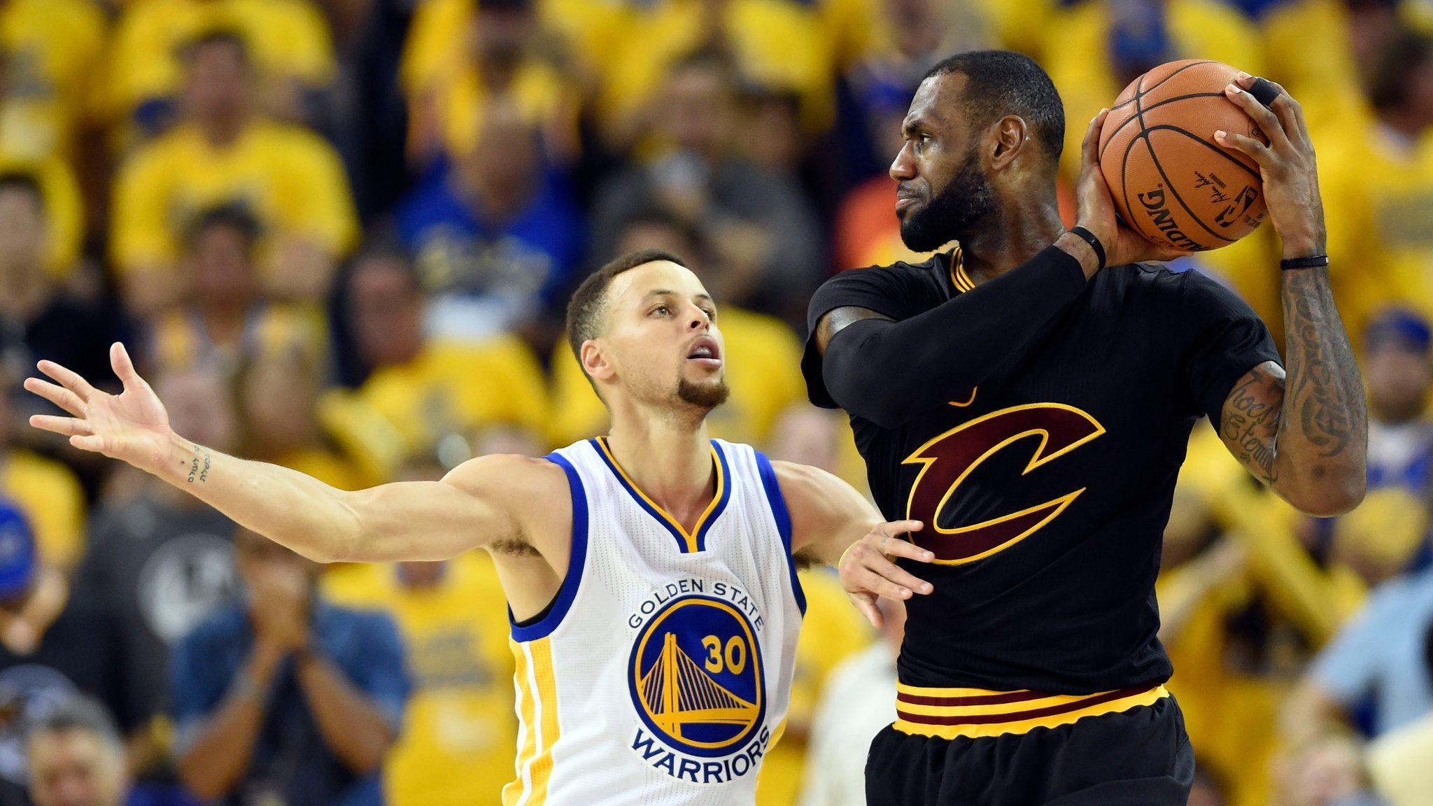 ‘Craziest Thing I’ve Ever Seen’: Steph Curry on LeBron James and Kyrie Irving in 2016 Finals