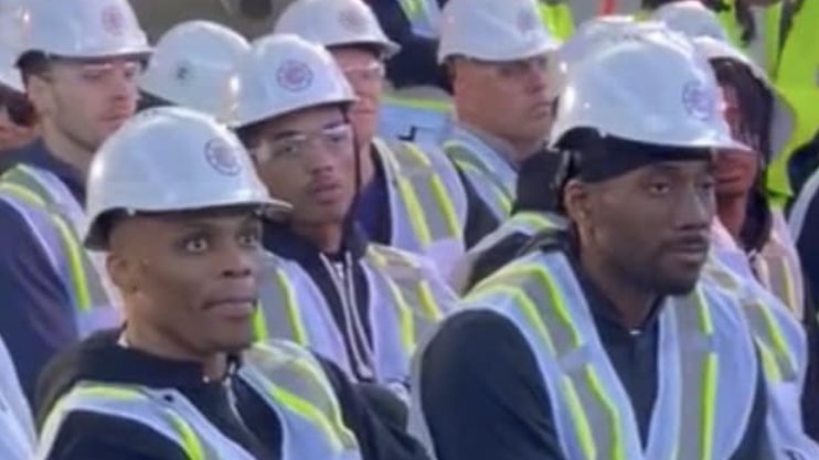 NBA Twitter Going Crazy Over Viral Clippers Construction Video