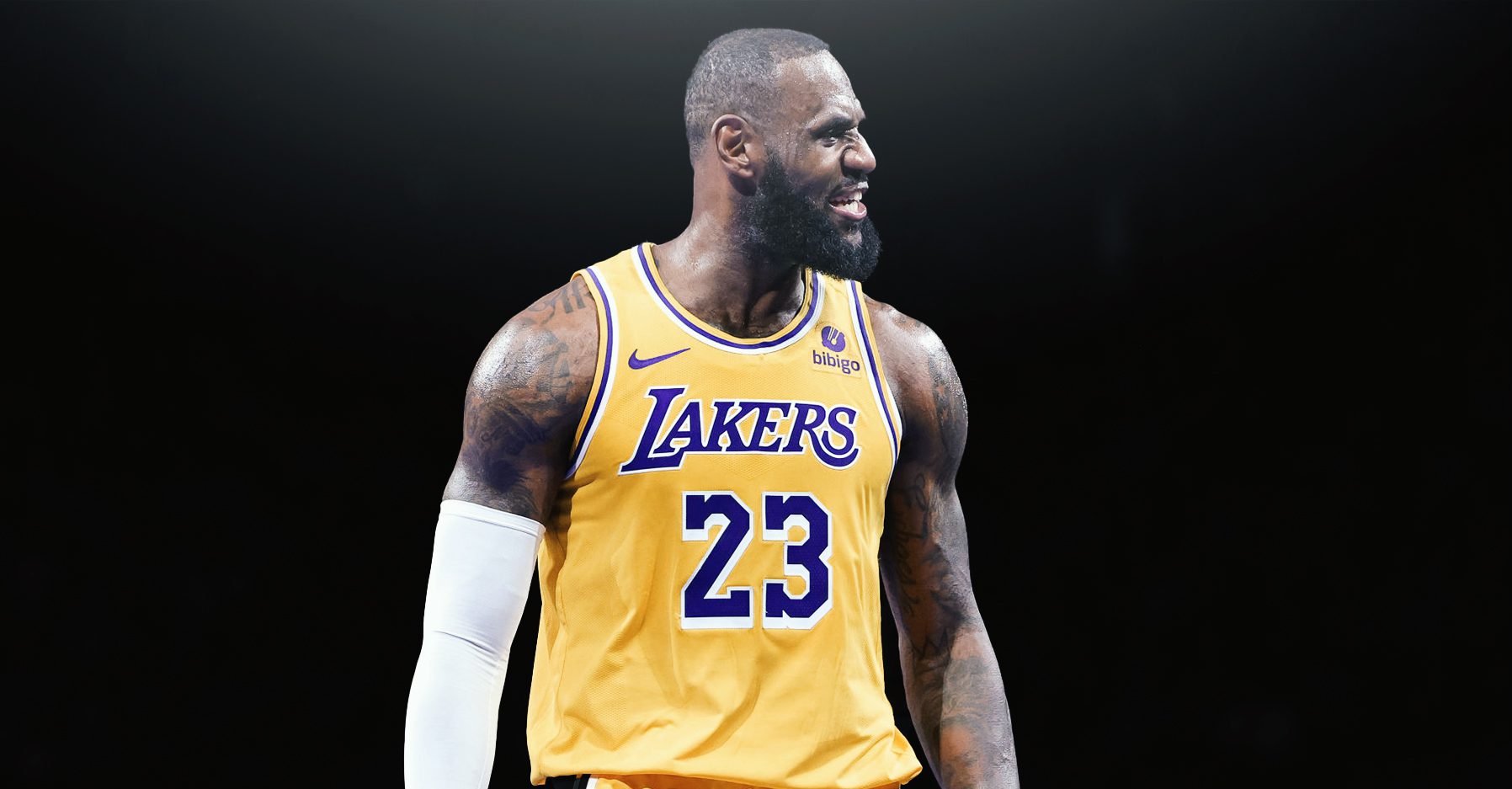 NBA World Reacts to LeBron’s Big Game vs Pelicans, Lakers Still Losing