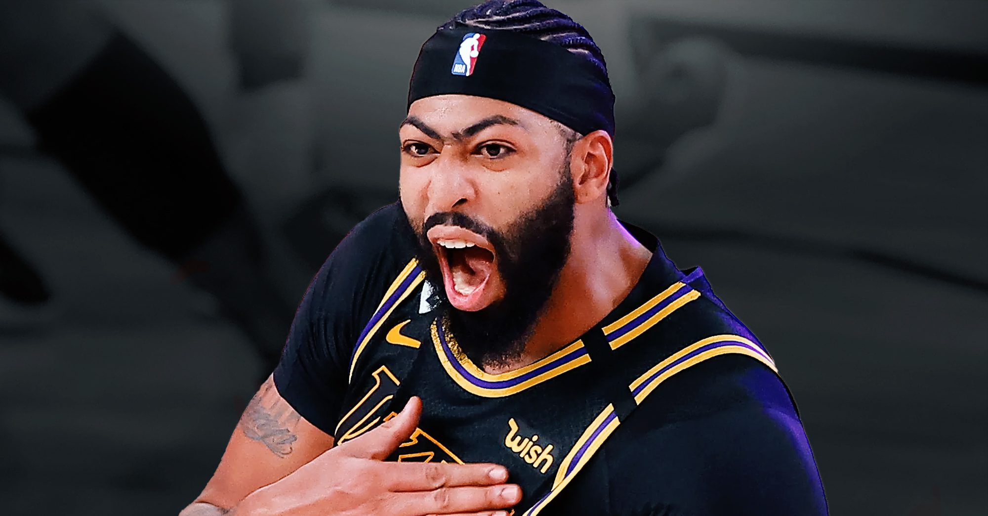 Anthony Davis Calls Out Former Laker For Dangerous Play After Back Spasms