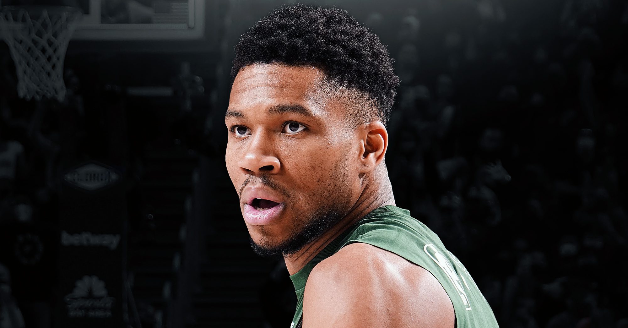 NBA Insider Gives Update on Giannis Antetokounmpo’s Injury