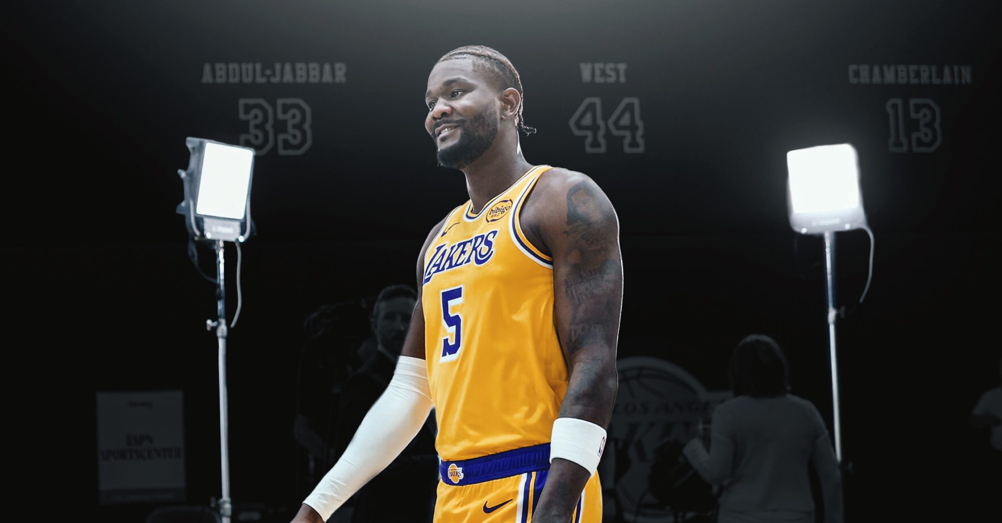 Ayton (1)